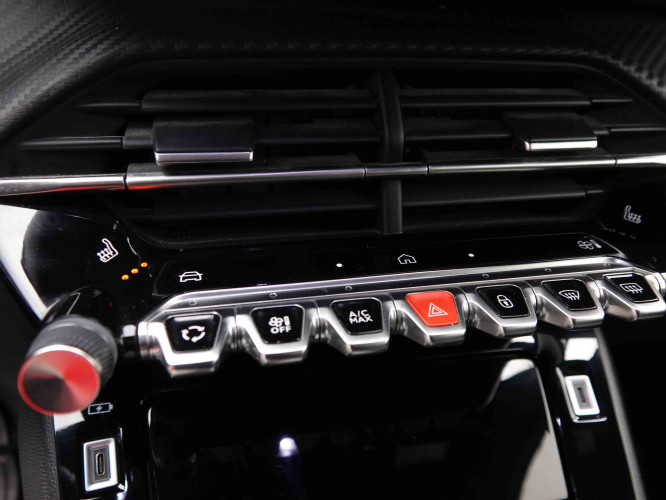 PEUGEOT_PEUGEOT_2008_2652823_40.jpg PEUGEOT_PEUGEOT_2008_2652823_40.jpg