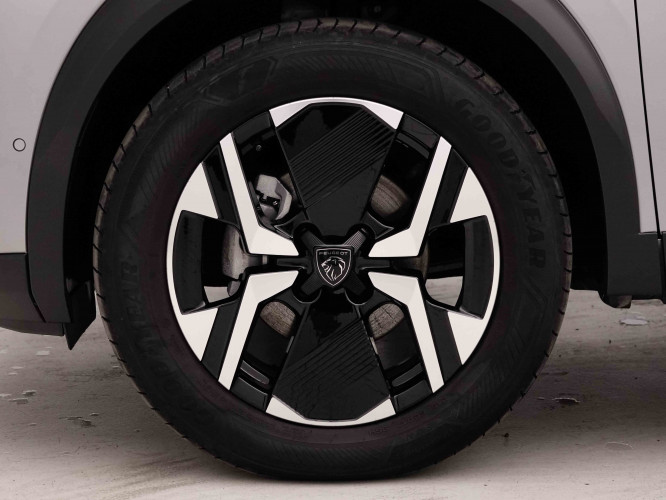 PEUGEOT_PEUGEOT_2008_2652825_49.jpg