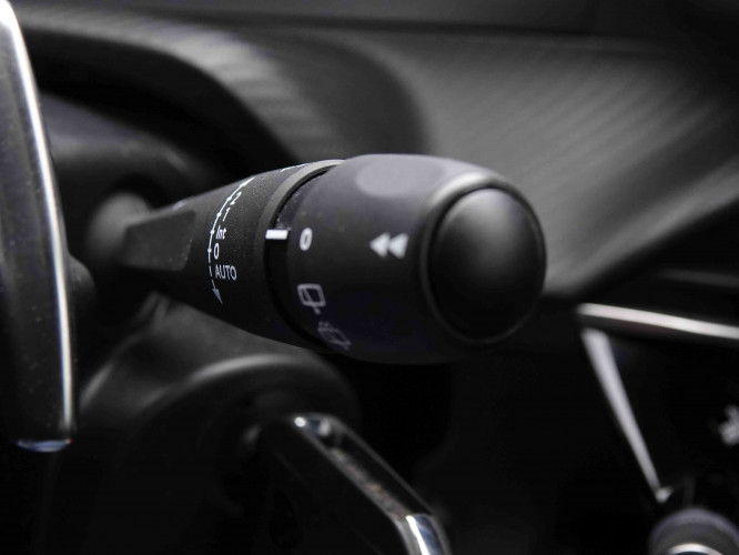 PEUGEOT_PEUGEOT_2008_2652827_44.jpg