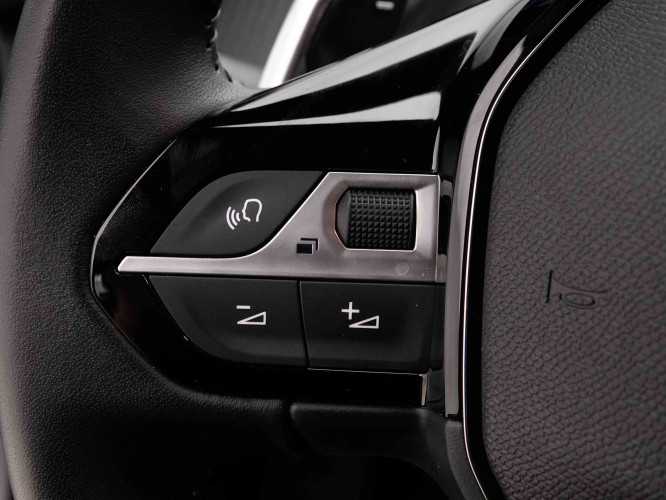 PEUGEOT_PEUGEOT_2008_2653085_18.jpg