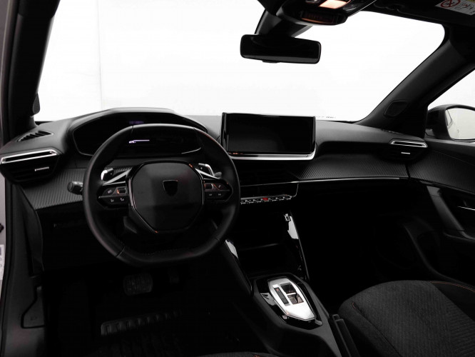 PEUGEOT_PEUGEOT_2008_2653085_7.jpg