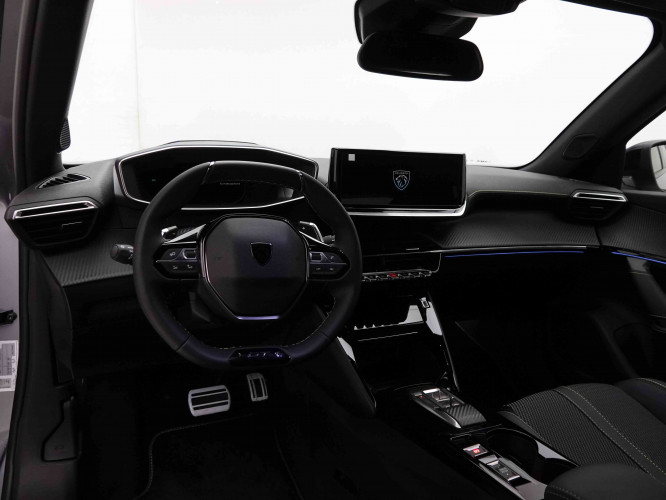 PEUGEOT_PEUGEOT_2008_2653218_7.jpg