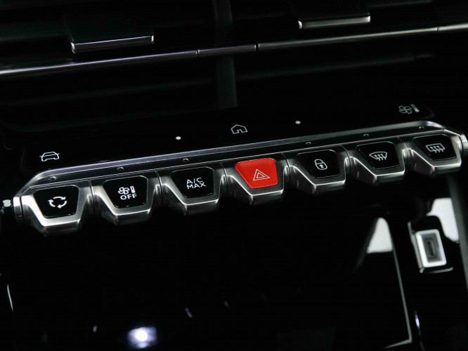 PEUGEOT_PEUGEOT_2008_2653229_13.jpg