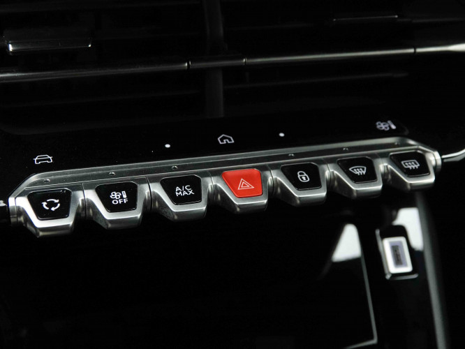 PEUGEOT_PEUGEOT_2008_2653453_14.jpg