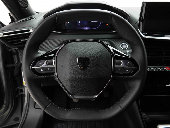 PEUGEOT_PEUGEOT_2008_2653454_8.jpg