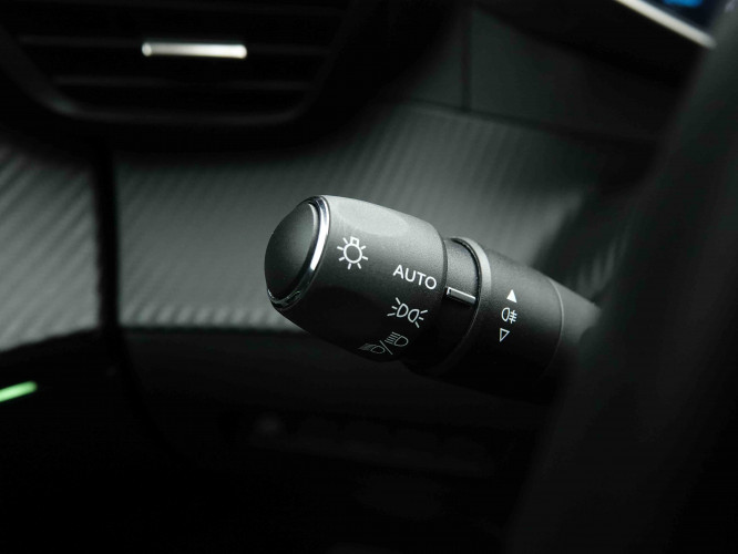 PEUGEOT_PEUGEOT_2008_2653615_16.jpg