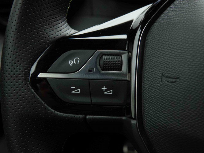 PEUGEOT_PEUGEOT_2008_2653615_19.jpg