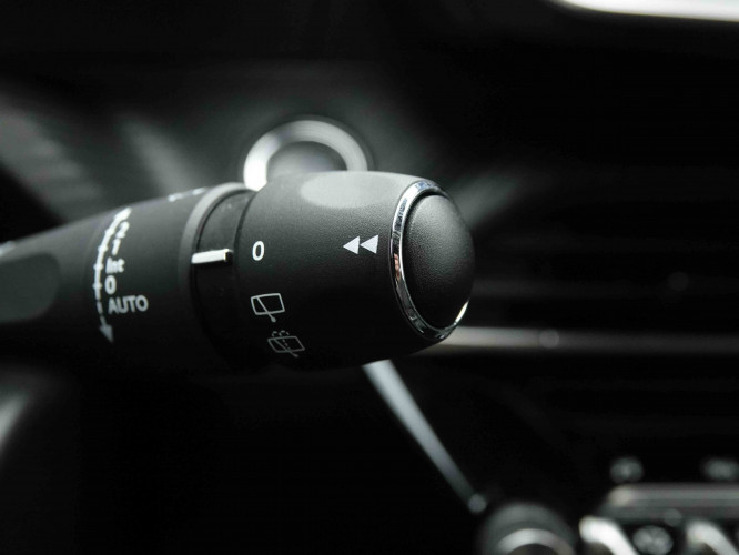 PEUGEOT_PEUGEOT_2008_2653617_17.jpg