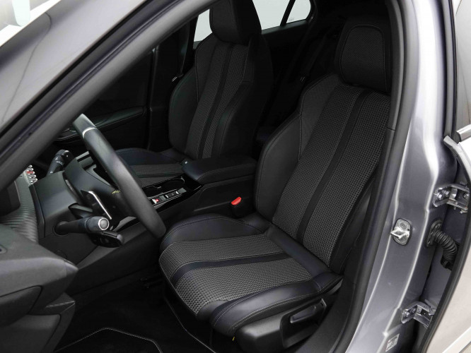 PEUGEOT_PEUGEOT_2008_2653641_6.jpg