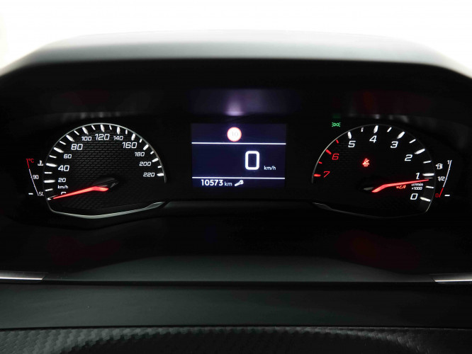 PEUGEOT_PEUGEOT_2008_2653822_12.jpg