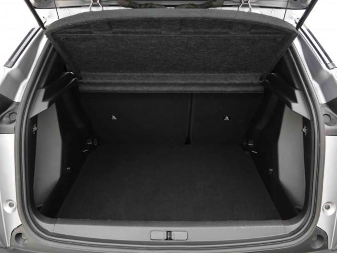 PEUGEOT_PEUGEOT_2008_2653823_5.jpg