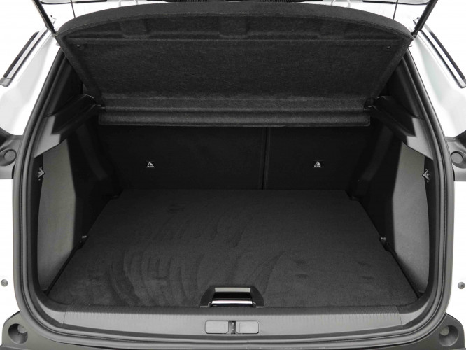 PEUGEOT_PEUGEOT_2008_2654452_5.jpg