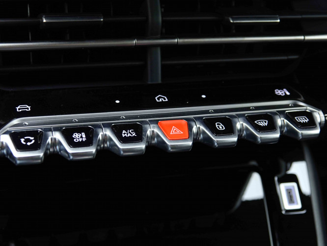 PEUGEOT_PEUGEOT_2008_2655803_12.jpg