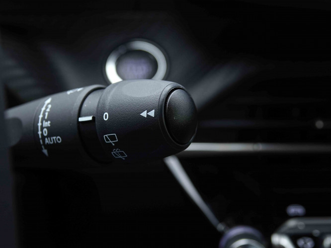 PEUGEOT_PEUGEOT_2008_2655803_15.jpg