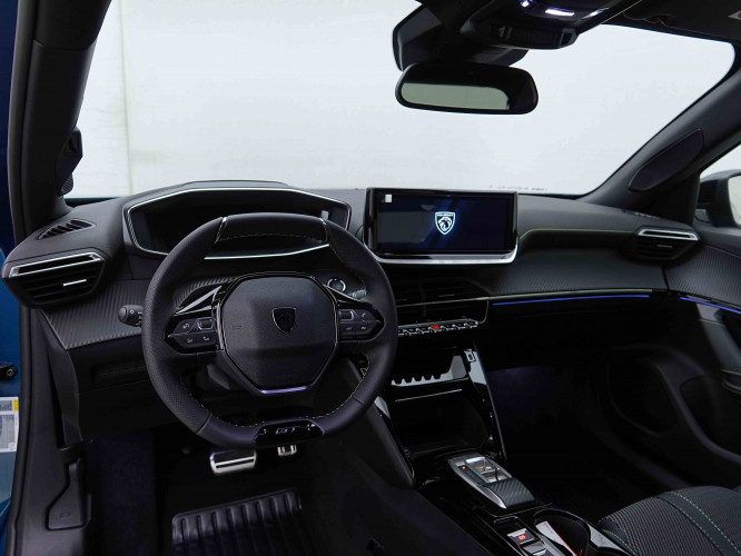 PEUGEOT_PEUGEOT_2008_2655804_7.jpg