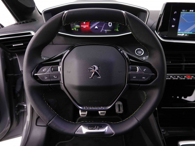 PEUGEOT_PEUGEOT_208_2546926_8.jpg