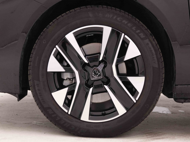 PEUGEOT_PEUGEOT_208_2548505_19.jpg