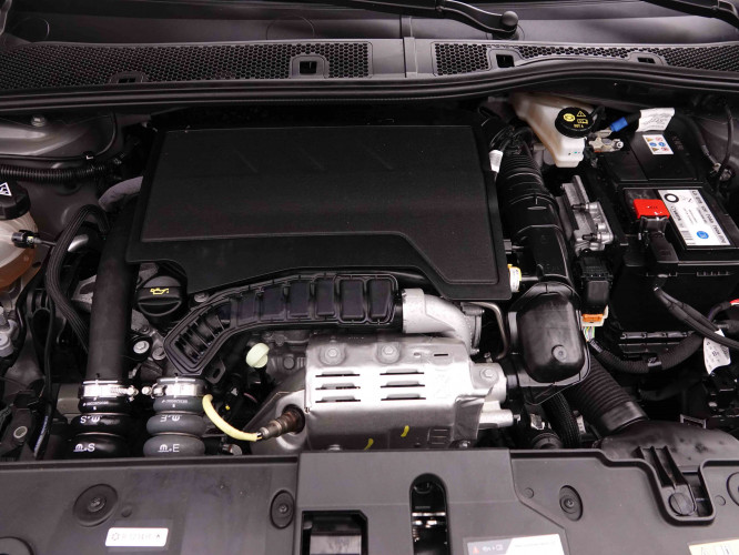 PEUGEOT_PEUGEOT_208_2548508_19.jpg