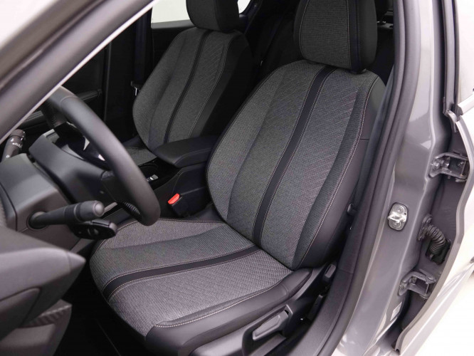 PEUGEOT_PEUGEOT_208_2548508_6.jpg