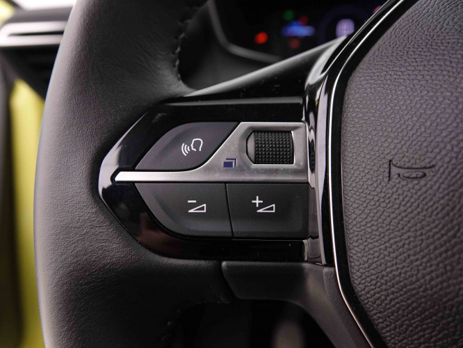PEUGEOT_PEUGEOT_208_2548512_16.jpg