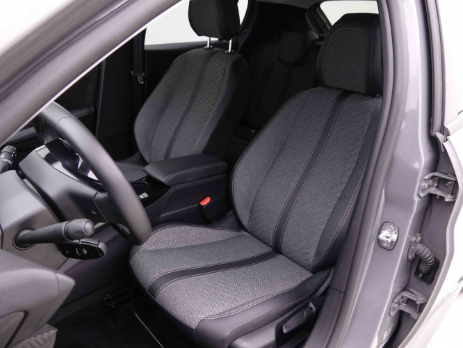 PEUGEOT_PEUGEOT_208_2548518_6.jpg