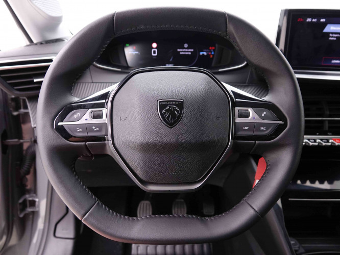 PEUGEOT_PEUGEOT_208_2548518_8.jpg