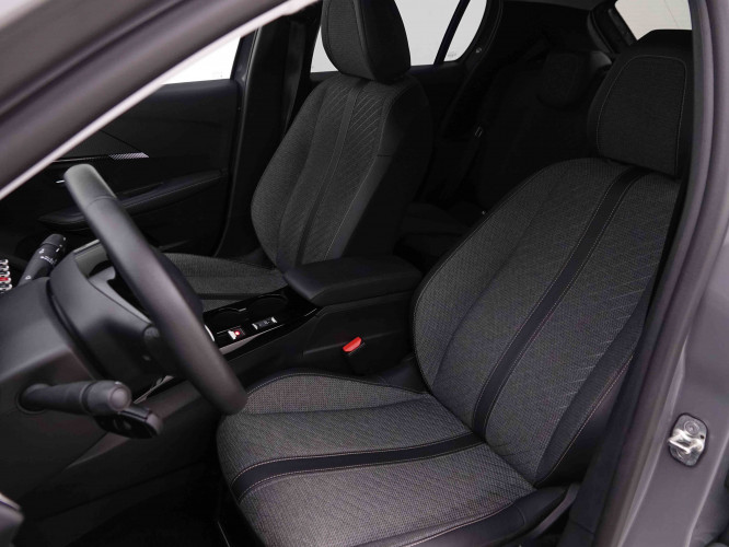 PEUGEOT_PEUGEOT_208_2548523_6.jpg