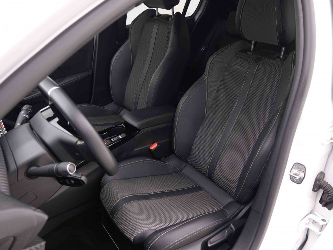 PEUGEOT_PEUGEOT_208_2548532_6.jpg
