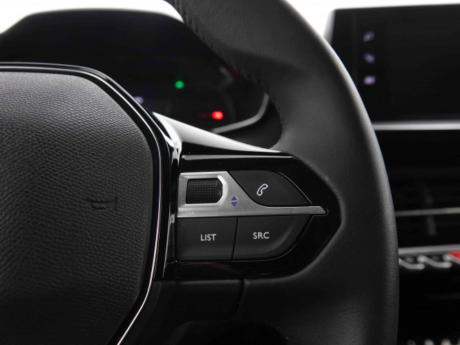 PEUGEOT_PEUGEOT_208_2549733_19.jpg PEUGEOT_PEUGEOT_208_2549733_19.jpg