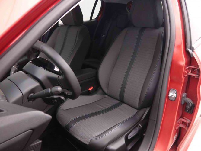 PEUGEOT_PEUGEOT_208_2549735_6.jpg PEUGEOT_PEUGEOT_208_2549735_6.jpg