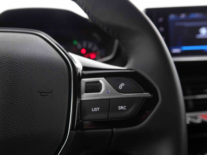 PEUGEOT_PEUGEOT_208_2549736_19.jpg PEUGEOT_PEUGEOT_208_2549736_19.jpg