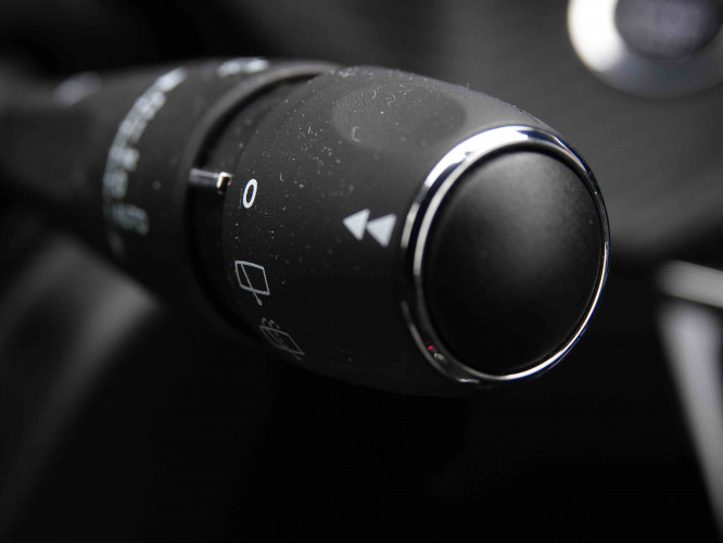 PEUGEOT_PEUGEOT_208_2550140_18.jpg PEUGEOT_PEUGEOT_208_2550140_18.jpg