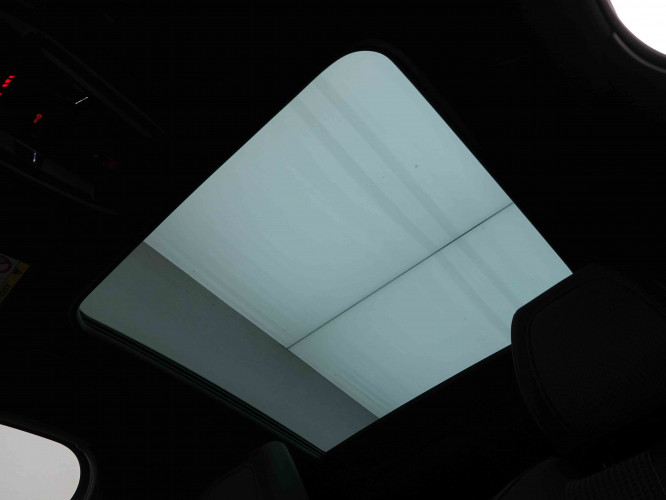 PEUGEOT_PEUGEOT_208_2550140_8.jpg PEUGEOT_PEUGEOT_208_2550140_8.jpg