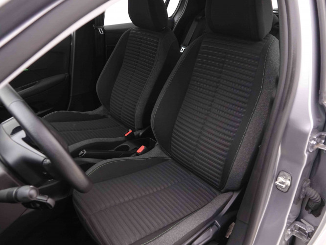 PEUGEOT_PEUGEOT_208_2550357_6.jpg
