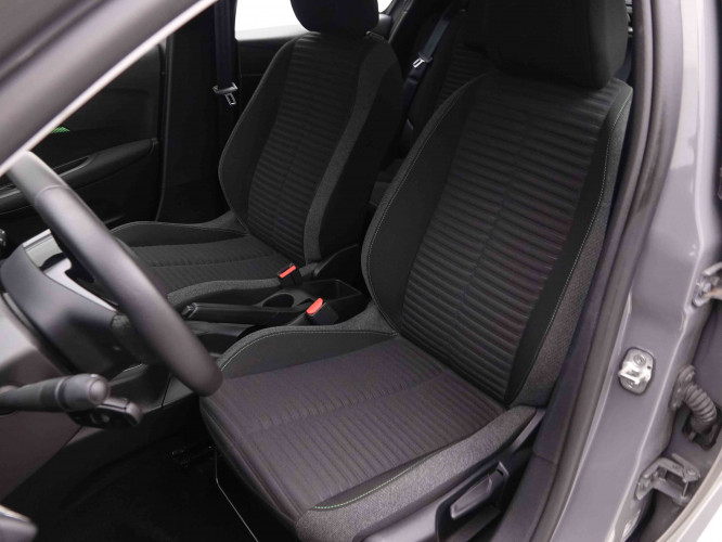 PEUGEOT_PEUGEOT_208_2550361_6.jpg