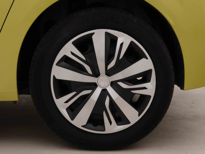PEUGEOT_PEUGEOT_208_2550365_20.jpg