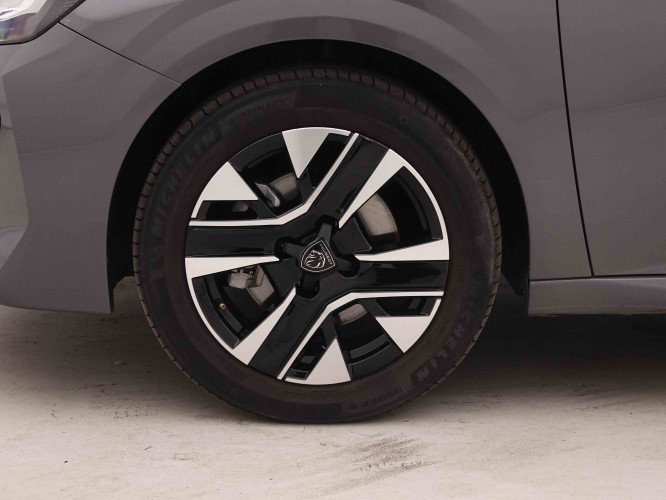 PEUGEOT_PEUGEOT_208_2550388_21.jpg