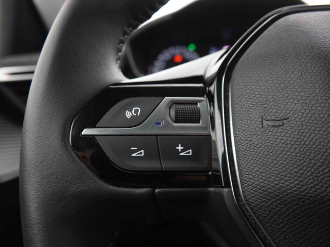 PEUGEOT_PEUGEOT_208_2550721_16.jpg