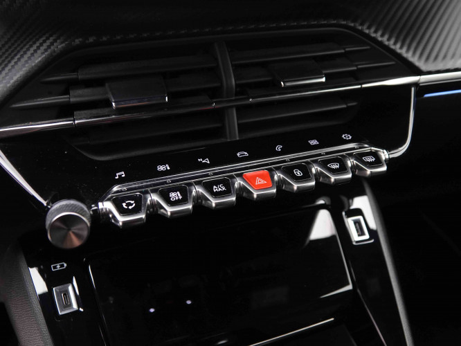 PEUGEOT_PEUGEOT_208_2550756_14.jpg