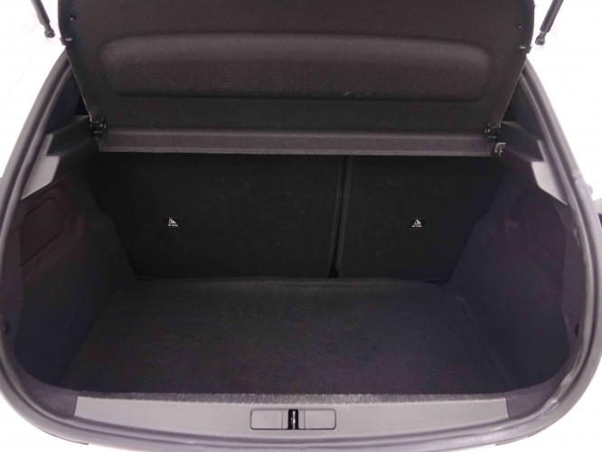 PEUGEOT_PEUGEOT_208_2551441_5.jpg PEUGEOT_PEUGEOT_208_2551441_5.jpg