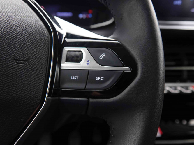 PEUGEOT_PEUGEOT_208_2551445_18.jpg PEUGEOT_PEUGEOT_208_2551445_18.jpg