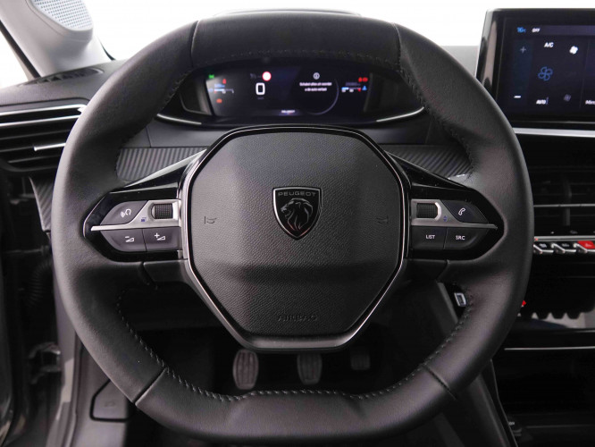 PEUGEOT_PEUGEOT_208_2652086_8.jpg