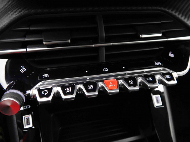 PEUGEOT_PEUGEOT_208_2652500_13.jpg