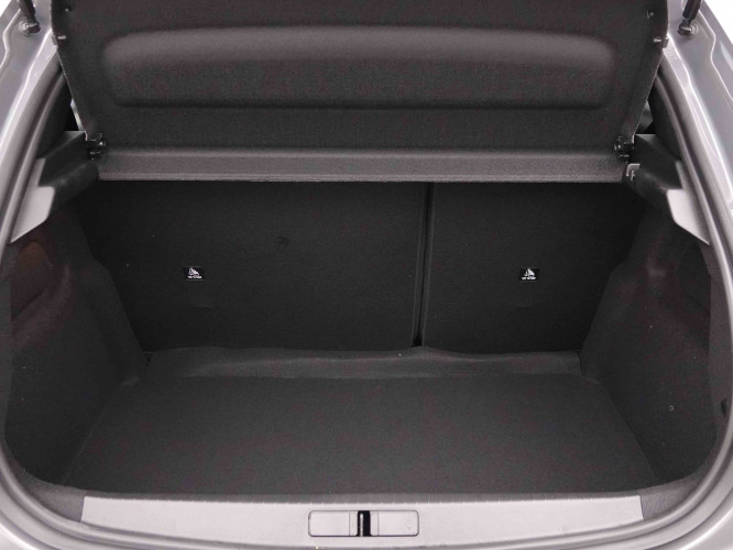 PEUGEOT_PEUGEOT_208_2652505_5.jpg