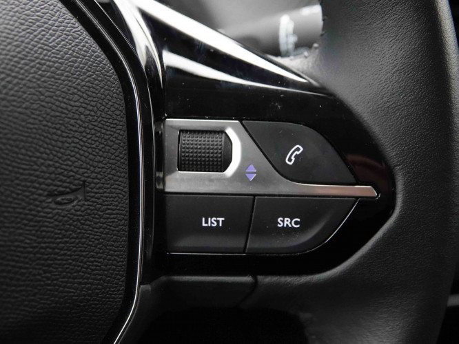 PEUGEOT_PEUGEOT_208_2652610_20.jpg