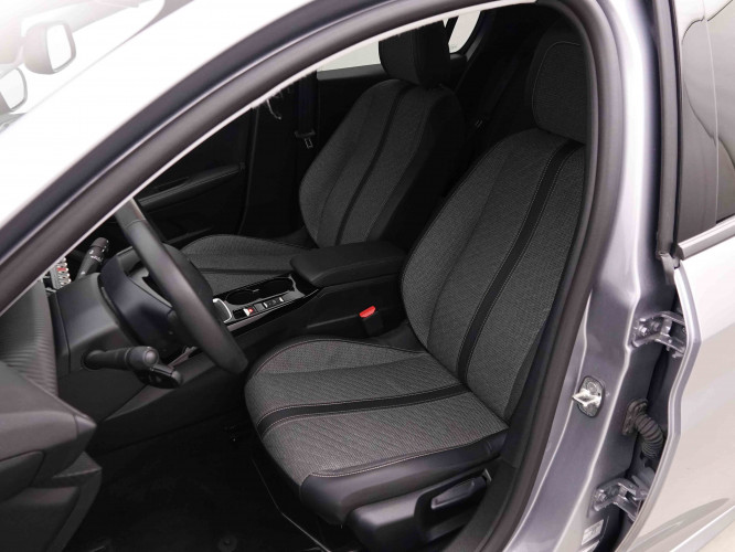 PEUGEOT_PEUGEOT_208_2652615_6.jpg