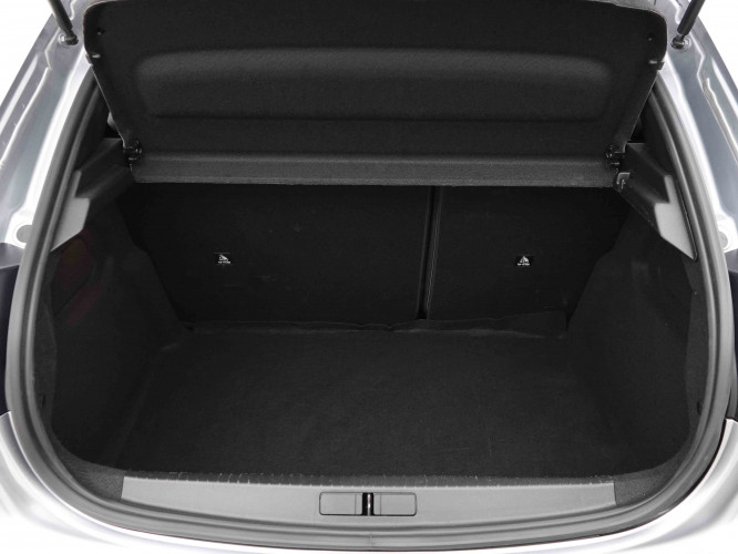 PEUGEOT_PEUGEOT_208_2653118_5.jpg