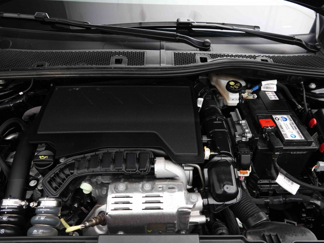 PEUGEOT_PEUGEOT_208_2653119_22.jpg