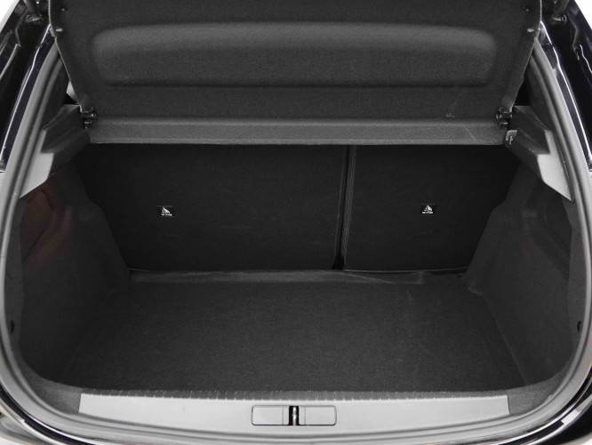 PEUGEOT_PEUGEOT_208_2653119_5.jpg