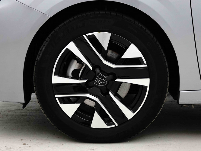 PEUGEOT_PEUGEOT_208_2653120_50.jpg